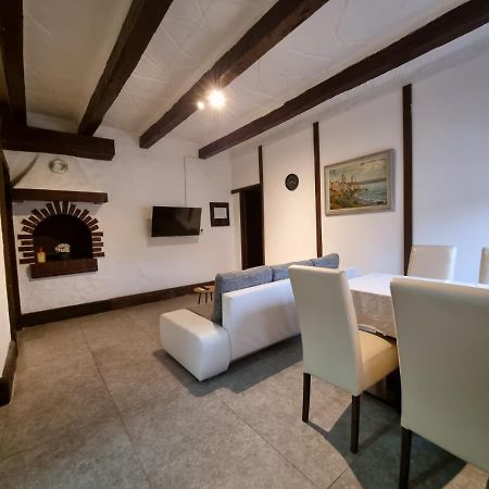 Apartment Rino Rijeka Exteriör bild